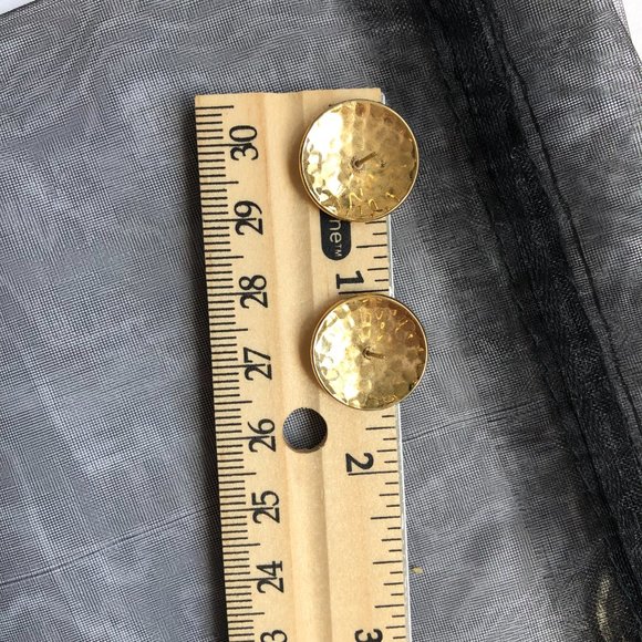 Bloomingdale's Vintage (80's) Gold Tone Hammered Button Post Earrings Glamcore - Picture 7 of 7